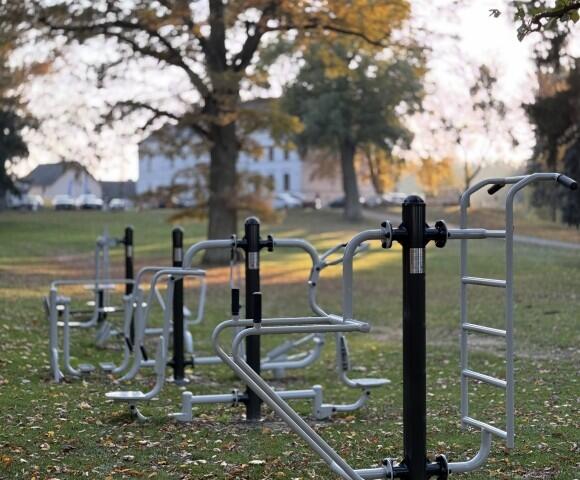 Outdoor gym - New!